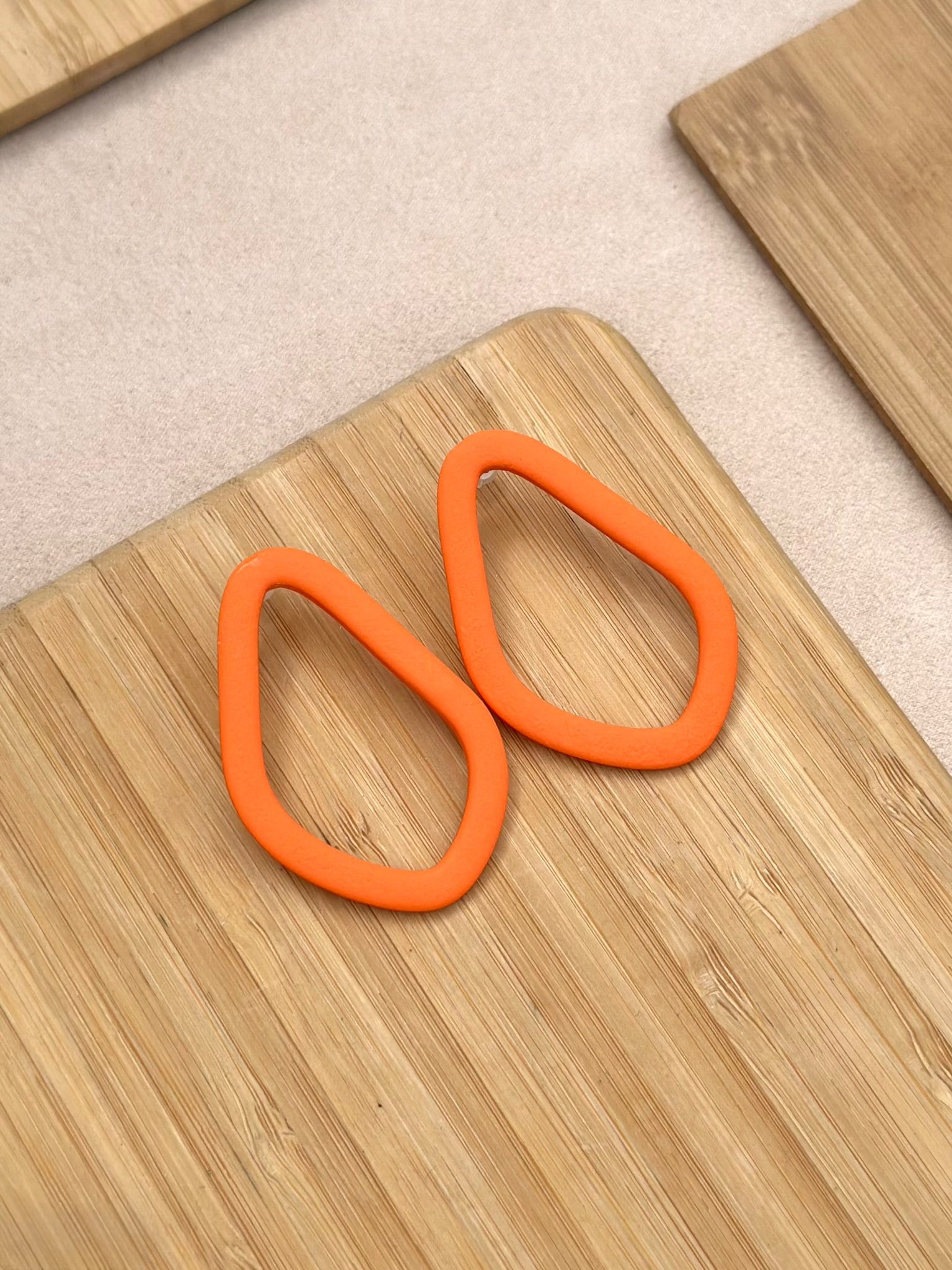 Novo Modelo – Elegância em forma orgânica