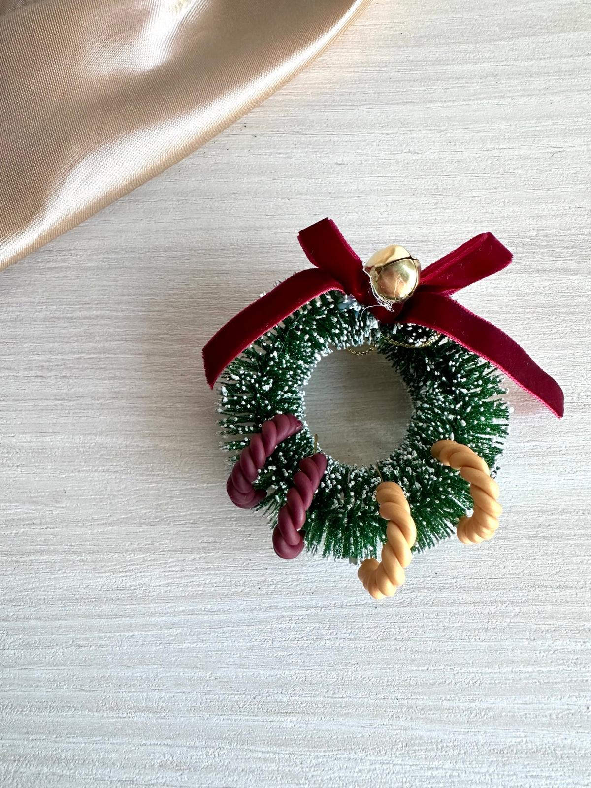 Brincos Holly • Modelo Argola