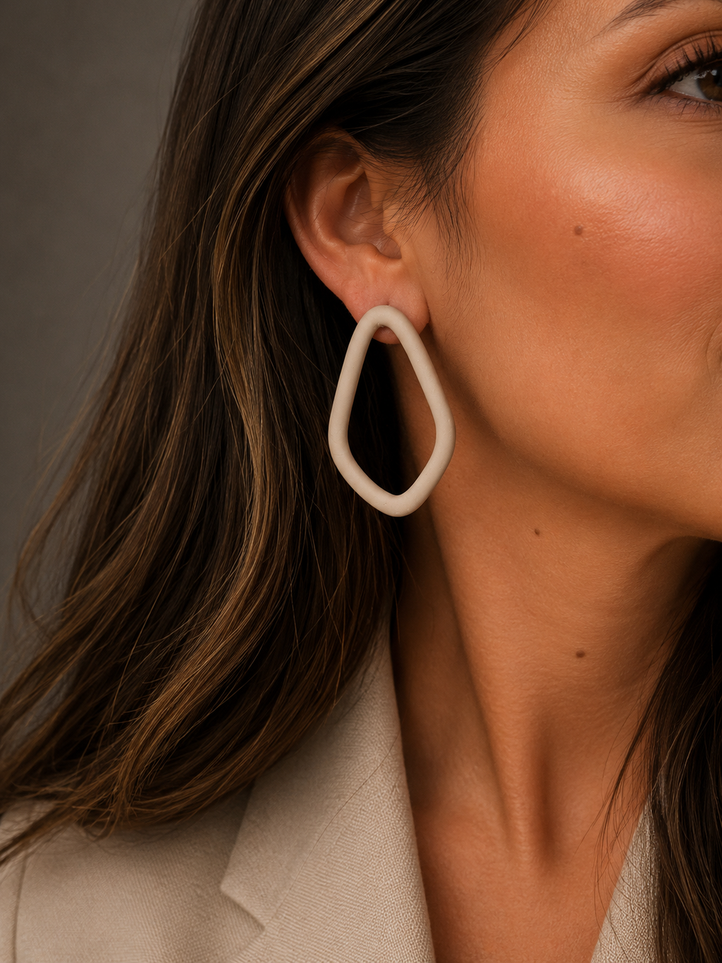Novo Modelo – Elegância em forma orgânica