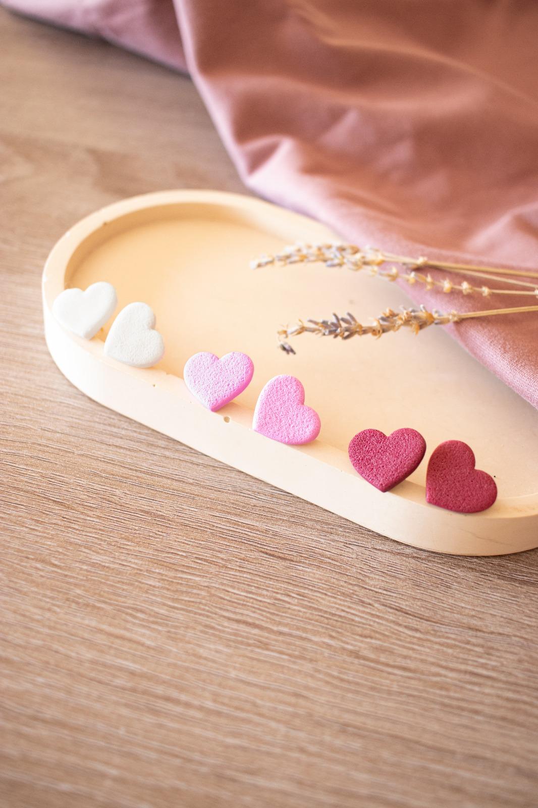 Brincos Valentine • Modelo Mini Corações