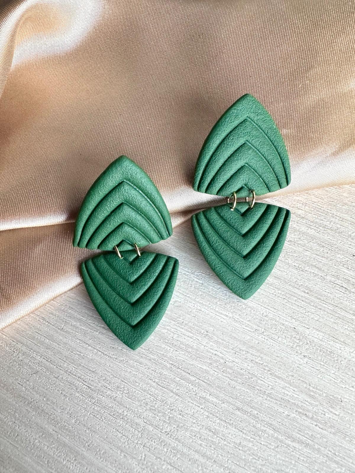 Brincos Holly • Modelo Geométrico