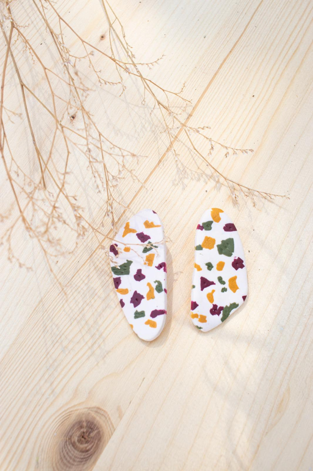 Brincos Lau • Modelo Alongado