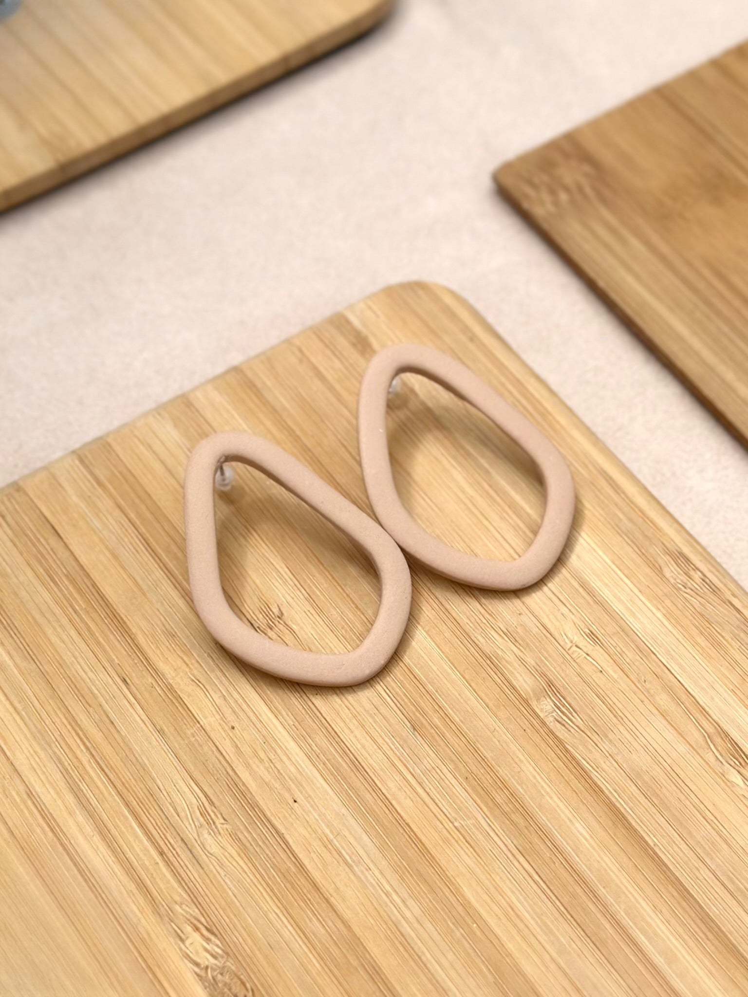 Novo Modelo – Elegância em forma orgânica